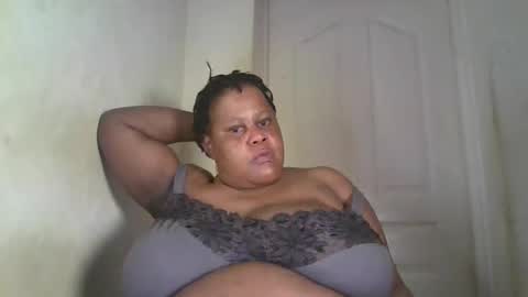 Snapshot of ebony_magixs chatting on October 17, 3:20 am ebony_magixs online show from October 17, 3:20 am