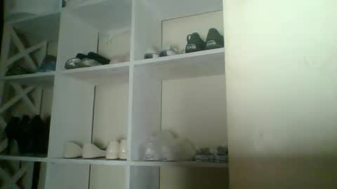 Malikia online show from December 16, 7:52 pm