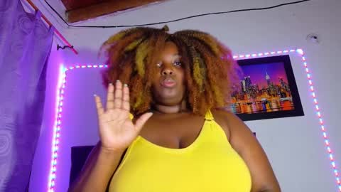 LINA  online show from March 20, 3:33 am