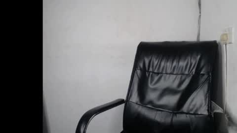 Lilly online show from April 10, 8:46 pm