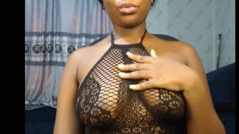 Snapshot of ebony_sexy_queen chatting on January 12, 10:23 am Racheal online show from January 12, 10:23 am