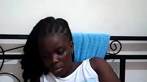 ebony_vellyn20 online show from February 25, 7:18 am