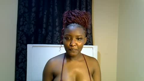 Snapshot of ebonybarbieee chatting on July 4, 2:12 pm Barbie online show from July 4, 2:12 pm