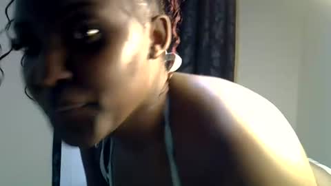 Snapshot of ebonybarbieee chatting on July 10, 5:59 pm Barbie online show from July 10, 5:59 pm