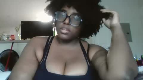 ebonybigtitqueen1 online show from October 6, 4:26 pm
