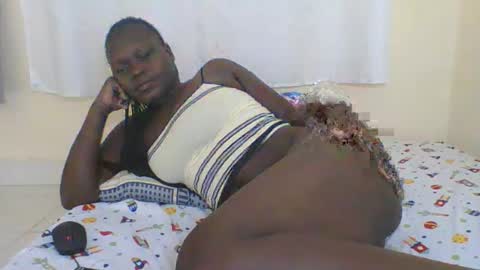 Snapshot of ebonyblack28 chatting on October 2, 5:58 am MELVINE online show from October 2, 5:58 am