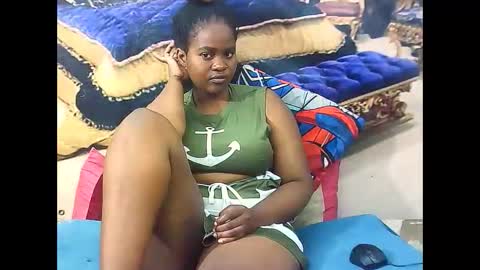ebonybluediamond online show from May 13, 6:44 am