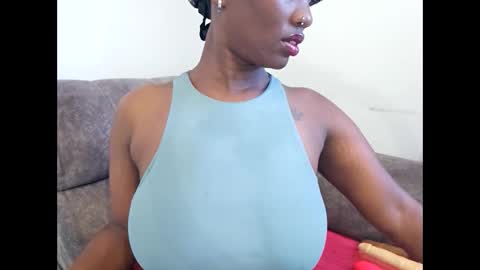 Ebony Melanie online show from September 26, 11:14 am