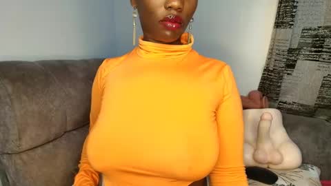Ebony Melanie online show from February 11, 9:42 pm