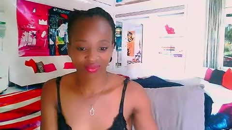 Snapshot of ebonycreamy69 chatting on December 23, 12:46 am Nova online show from December 23, 12:46 am