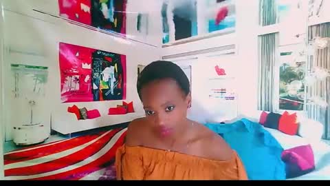 Snapshot of ebonycreamy69 chatting on December 27, 9:43 pm Nova online show from December 27, 9:43 pm