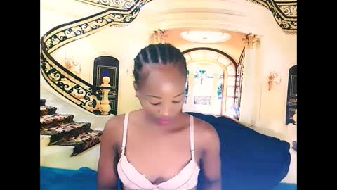 Snapshot of ebonycreamy69 chatting on January 15, 2:49 am Nova online show from January 15, 2:49 am