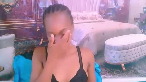 Snapshot of ebonycreamy69 chatting on January 25, 6:45 am Nova online show from January 25, 6:45 am