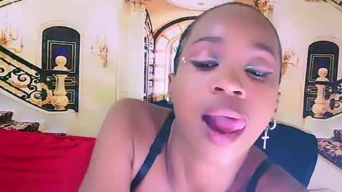 Snapshot of ebonycreamy69 chatting on February 7, 11:03 pm Nova online show from February 7, 11:03 pm