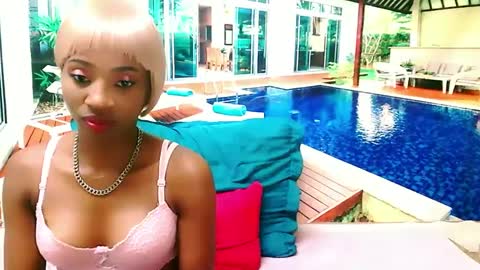 Snapshot of ebonycreamy69 chatting on February 12, 10:04 pm Nova online show from February 12, 10:04 pm