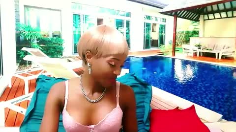 Snapshot of ebonycreamy69 chatting on February 13, 1:08 am Nova online show from February 13, 1:08 am