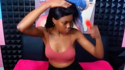 Snapshot of ebonydivaxx chatting on February 28, 7:37 am kimberley online show from February 28, 7:37 am