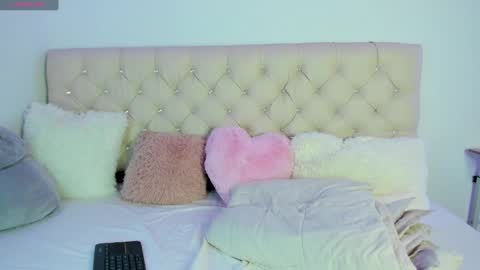 Snapshot of ebonygoddes03 chatting on December 14, 9:56 pm Queen Ebony online show from December 14, 9:56 pm