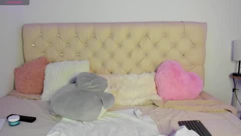 Snapshot of ebonygoddes03 chatting on December 23, 11:39 pm Queen Ebony online show from December 23, 11:39 pm