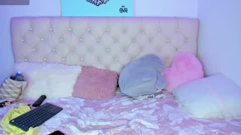 Snapshot of ebonygoddes03 chatting on February 16, 12:19 am Queen Ebony online show from February 16, 12:19 am