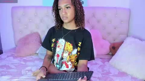 Snapshot of ebonygoddes03 chatting on February 19, 11:14 pm Queen Ebony online show from February 19, 11:14 pm