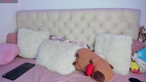 Snapshot of ebonygoddes03 chatting on November 19, 11:16 pm Queen Ebony online show from November 19, 11:16 pm