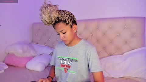 Queen Ebony online show from March 18, 7:00 am