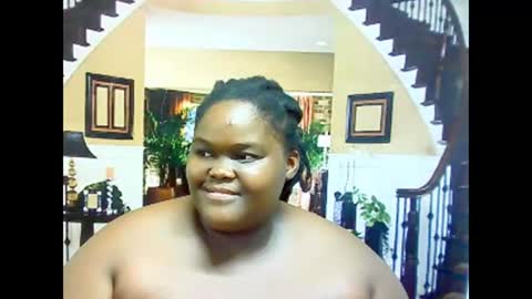 ebonyhotbuns4u2luv online show from March 8, 6:43 am