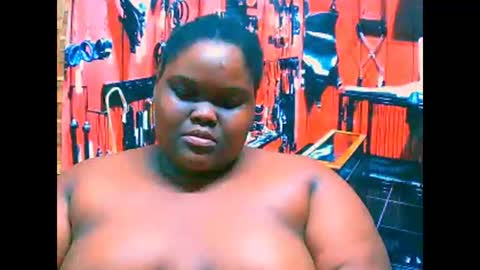 ebonyhotbuns4u2luv online show from January 7, 6:21 pm