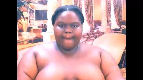 ebonyhotbuns4u2luv online show from January 15, 11:19 pm