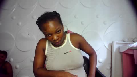ebonykissxx online show from June 15, 10:39 am