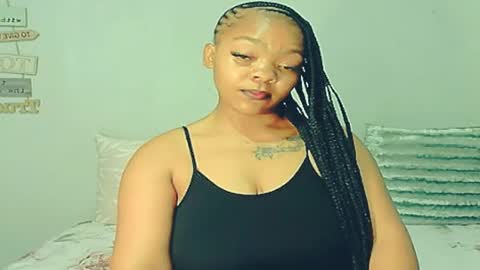 Snapshot of ebonyshy123x chatting on July 16, 7:47 am ebonyshy123 online show from July 16, 7:47 am