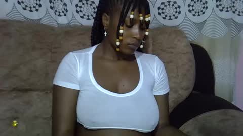 pretty online show from April 17, 9:45 am