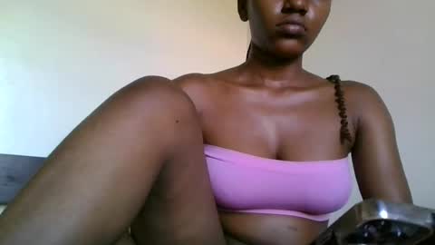 Snapshot of ebonyslut09 chatting on July 26, 1:29 pm ebonyslut09 online show from July 26, 1:29 pm