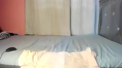 ebonysmiles00 online show from April 14, 8:31 am