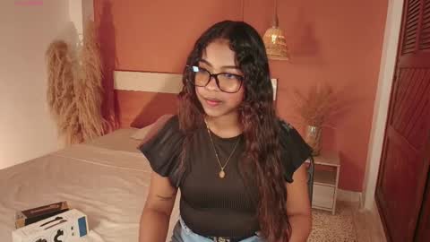 Snapshot of ebonyswet chatting on December 13, 7:53 pm ebonyswet online show from December 13, 7:53 pm