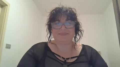 echo_dust online show from April 18, 7:51 pm