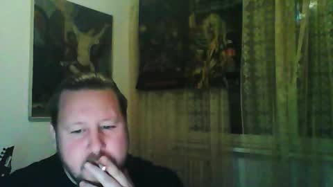 Snapshot of eda666 chatting on October 27, 7:07 pm Edward online show from October 27, 7:07 pm