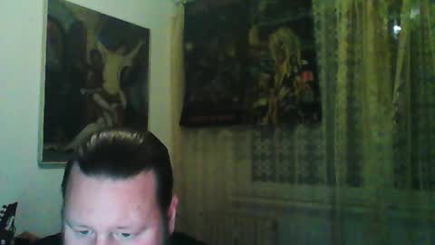 Snapshot of eda666 chatting on November 15, 6:37 pm Edward online show from November 15, 6:37 pm