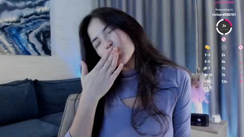 Snapshot of edabayse chatting on January 26, 1:04 pm Viola online show from January 26, 1:04 pm