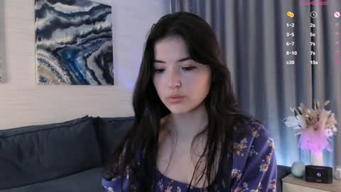 Snapshot of edabayse chatting on January 27, 1:19 pm Viola online show from January 27, 1:19 pm