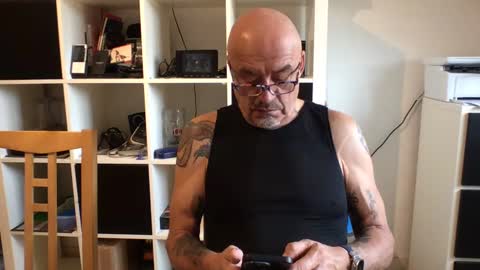 eddelmar online show from January 7, 11:37 am