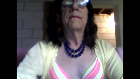 eddie595959 online show from March 2, 11:29 am