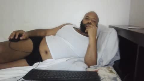 eddiejonez online show from December 5, 4:10 am