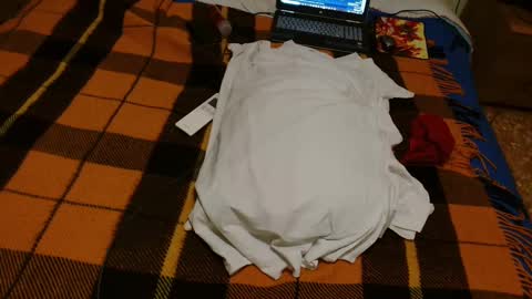 Snapshot of eddy_1968 chatting on January 24, 12:20 am eddy_1968 online show from January 24, 12:20 am