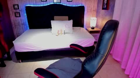 ede online show from February 26, 5:42 am