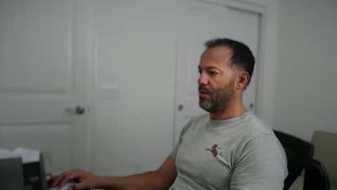 Snapshot of edge_masters chatting on June 9, 5:13 pm EdgeM online show from June 9, 5:13 pm