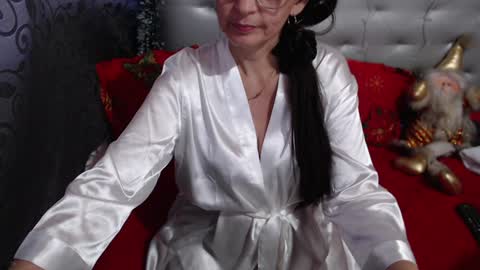 Eddye online show from December 14, 8:29 pm