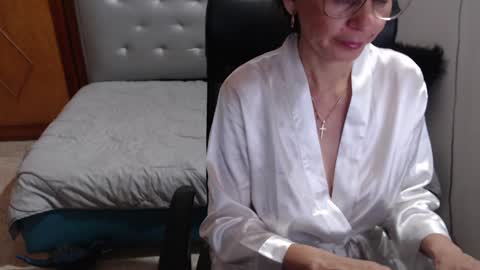 Eddye online show from January 14, 9:13 am