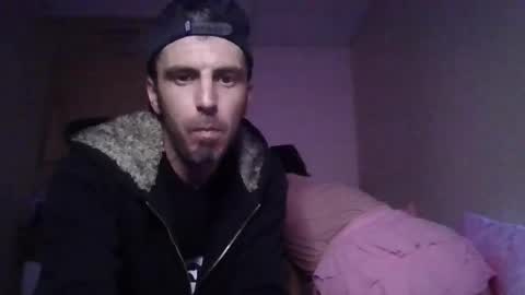 edmonton1985780 online show from April 22, 9:01 am